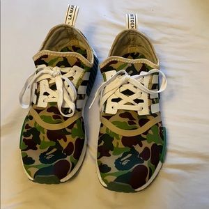 Men’s bape x adidas nmd olive camo